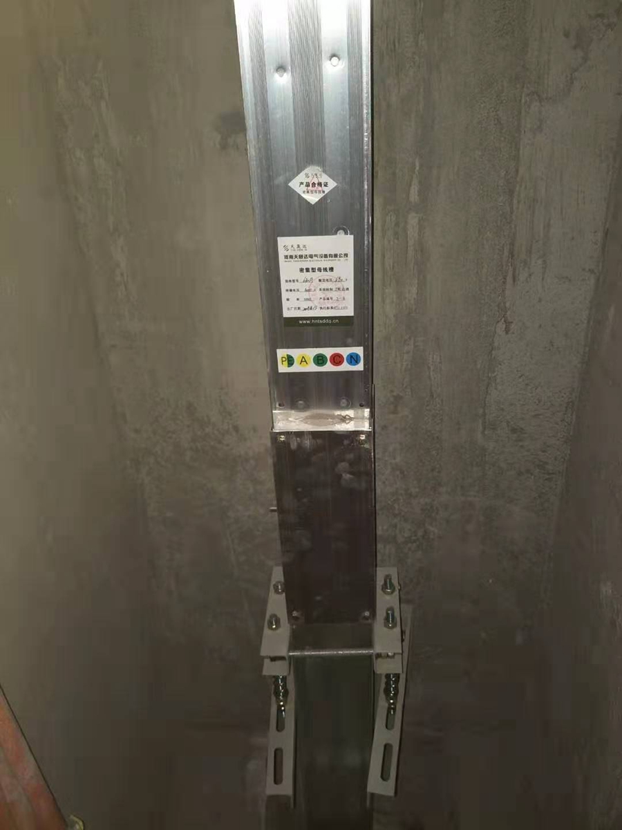 封闭看片免费在线观看案例.jpg