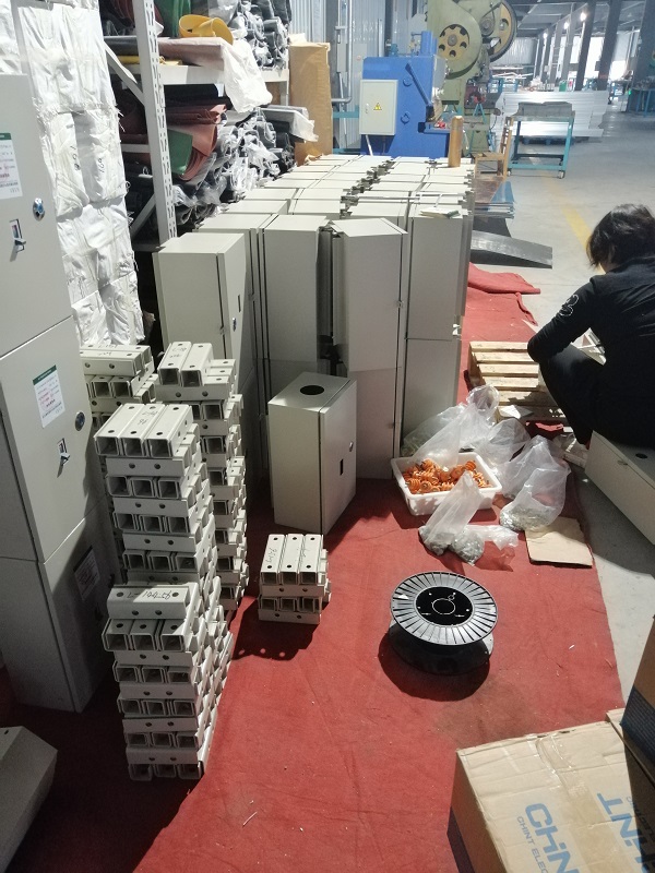 如何对密集型看片免费在线观看电气设备进行维护